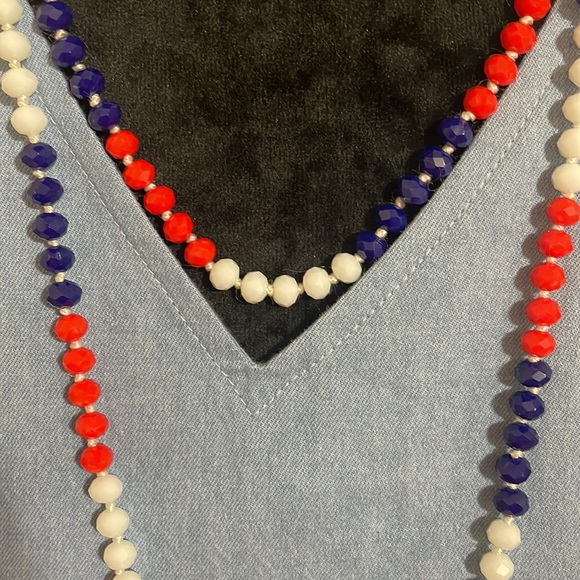 🎉❤️Red White Blue Beaded Necklace Adjustable NEW - Picture 3 of 3